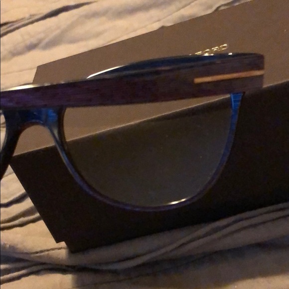 Eyeglasses - Picture 4 of 7